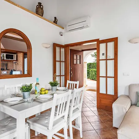 Malva Villa Cala'N Bosch (Menorca)